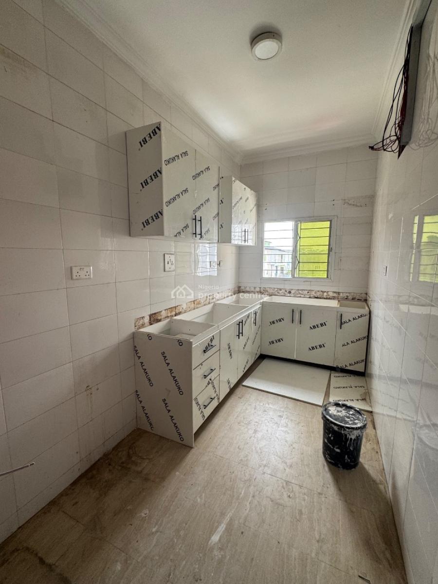 Newly Renovated Serviced 2 Bedroom Flat in Ikate., Ikate Elegushi, Ikate Elegushi, Lekki, Lagos, Flat / Apartment for Rent
