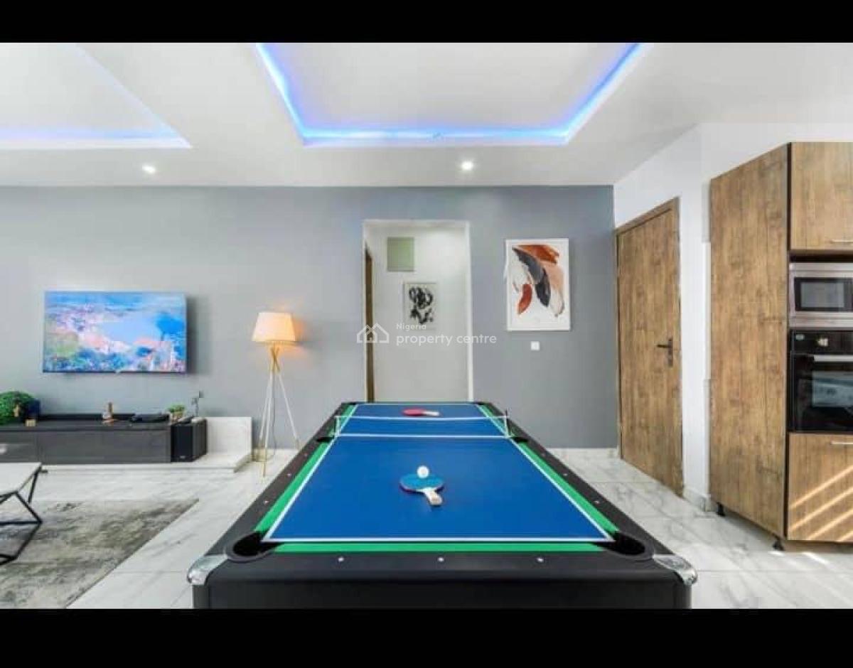 Luxurious 2 Bedroom Apartment with Excellent Features, Lekki Phase 1, Lekki, Lagos, Flat / Apartment Short Let