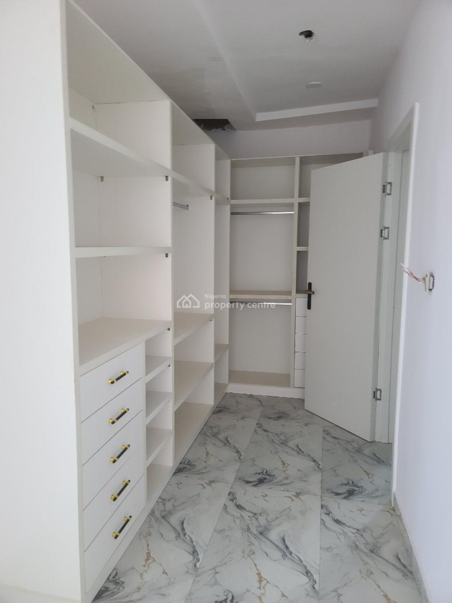 5 Bedrooms Fully Detached  at Magodo Phase 2 Shangisha, Off Emmanuel Keshi Street, Gra Phase 2, Magodo, Lagos, Detached Duplex for Sale