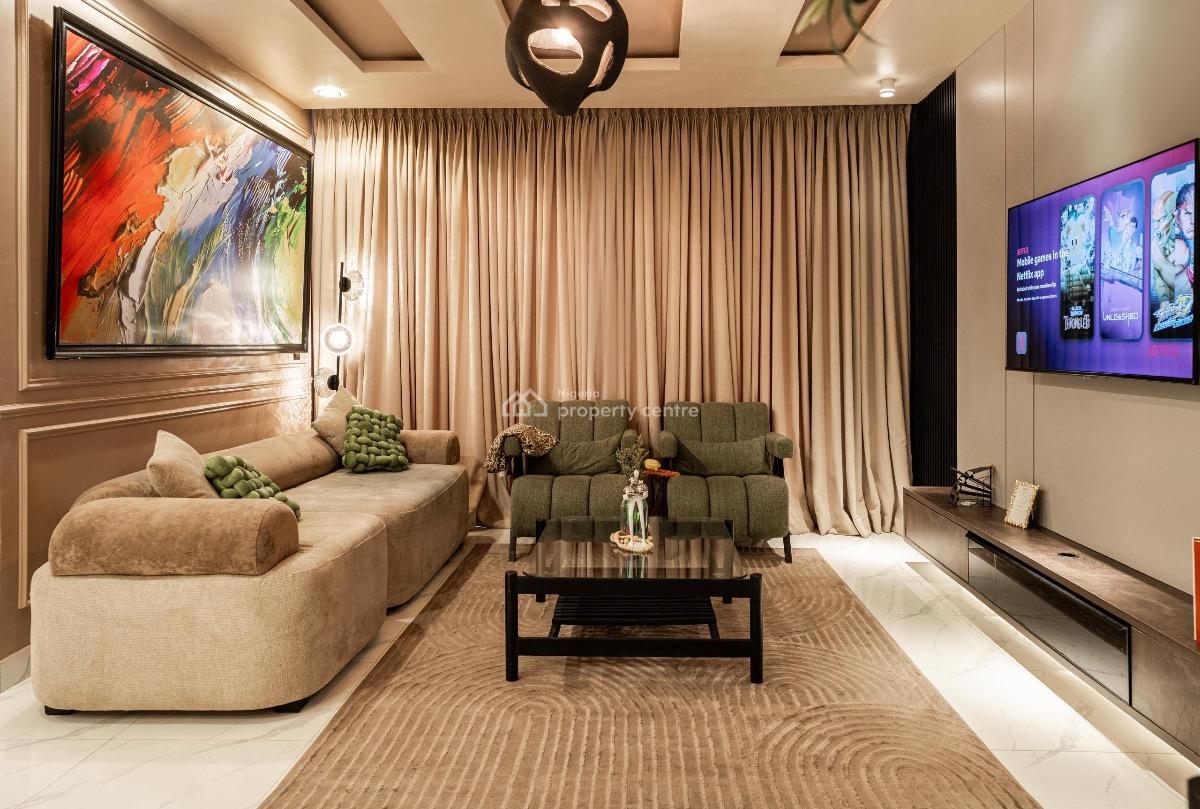 Luxurious 2 Bedroom Apartment with Excellent Features  Content From Ni, Lekki Phase 1, Lekki, Lagos, Flat / Apartment Short Let