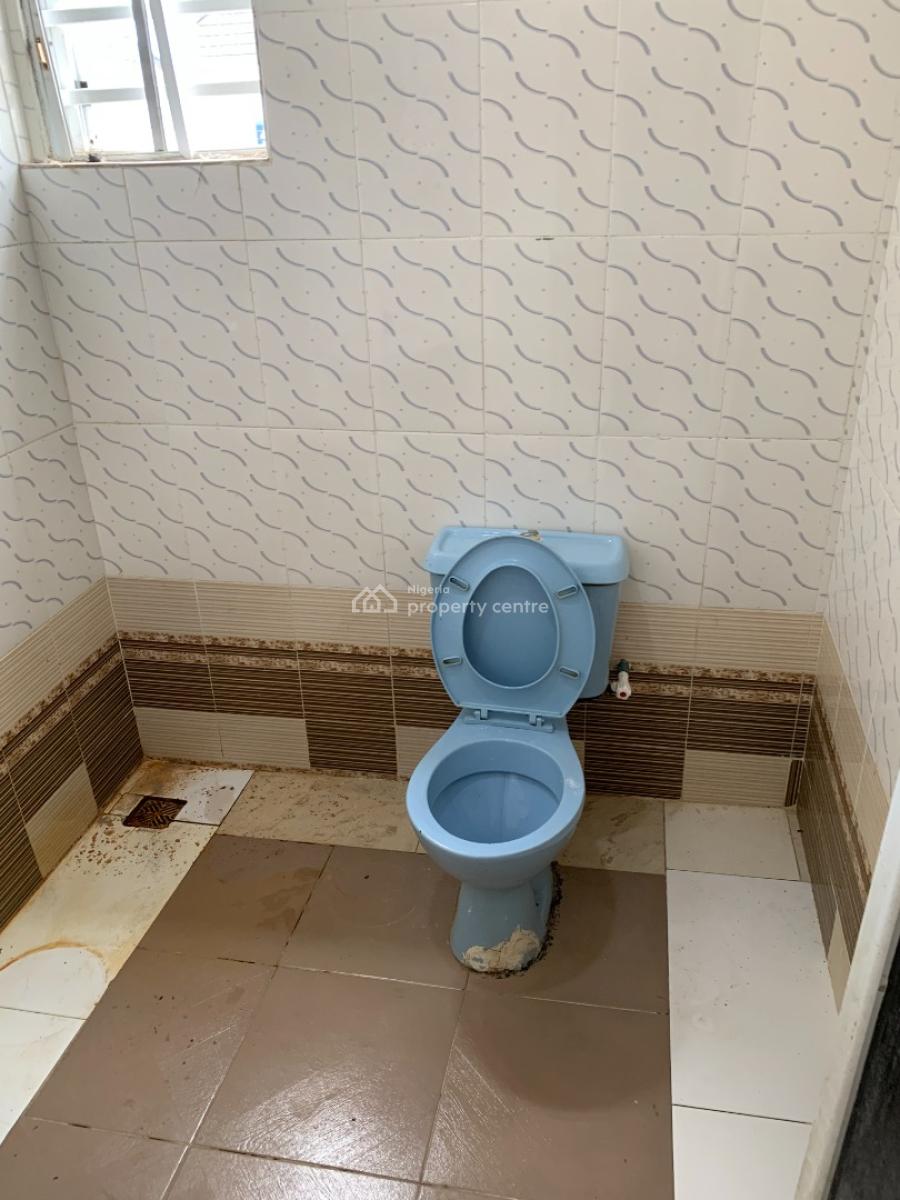 Extra Large Mini Flat Upstairs with Pop Finishing, Abijo Gra, Ajah, Lagos, Flat / Apartment for Rent