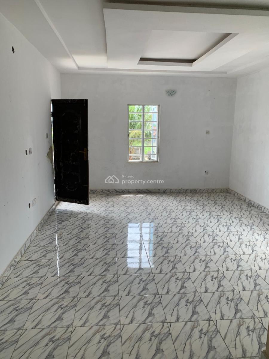 Extra Large Mini Flat Upstairs with Pop Finishing, Abijo Gra, Ajah, Lagos, Flat / Apartment for Rent
