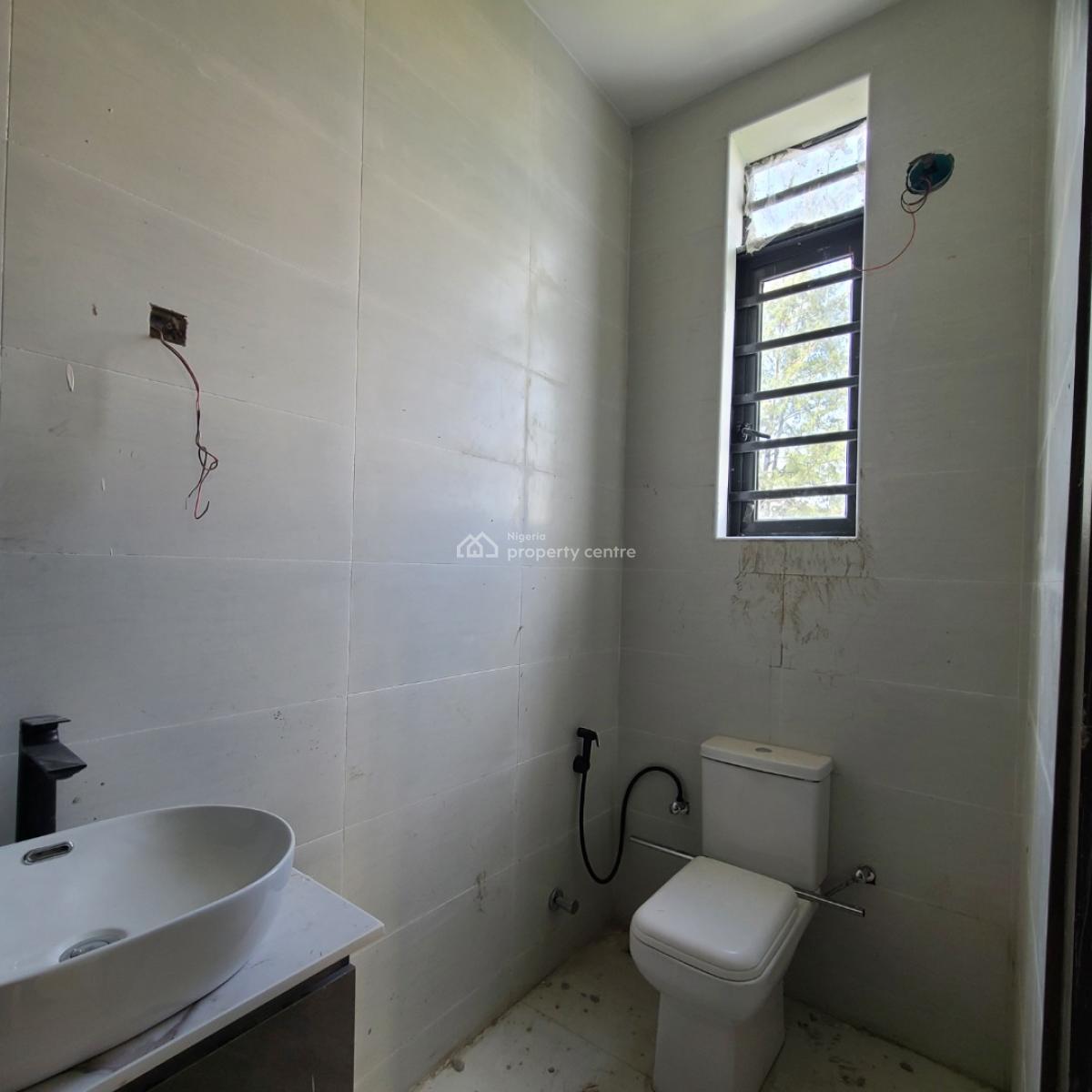 2 Bedroom Luxury Apartments, Osapa, Lekki, Lagos, Flat / Apartment for Sale