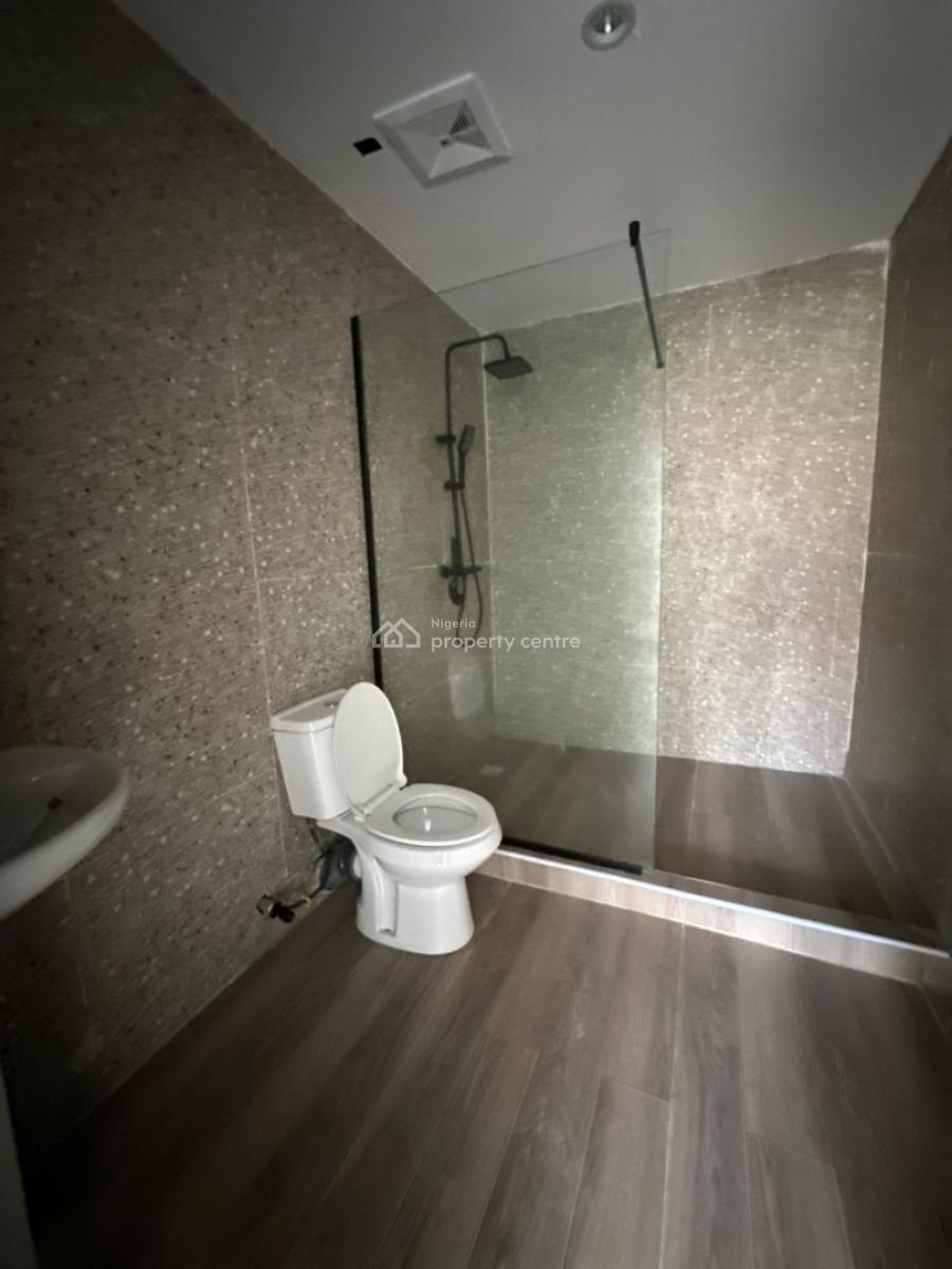 Luxury Built 2 Bedroom Apartment Upstairs, Oniru, Victoria Island (vi), Lagos, Flat / Apartment for Rent