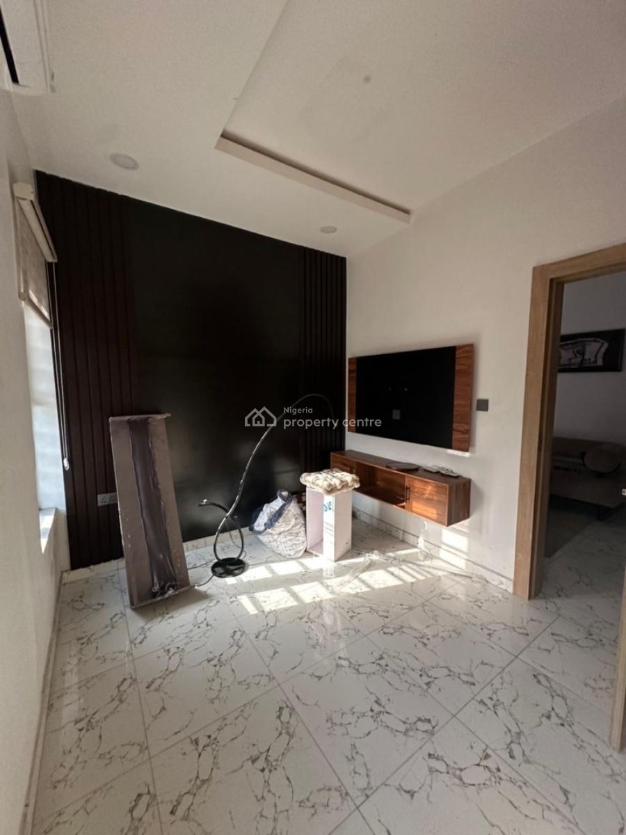 Good Deal  Fully Serviced 2 Bedroom Apartment, Chevron, Lekki, Lagos, Flat / Apartment for Sale