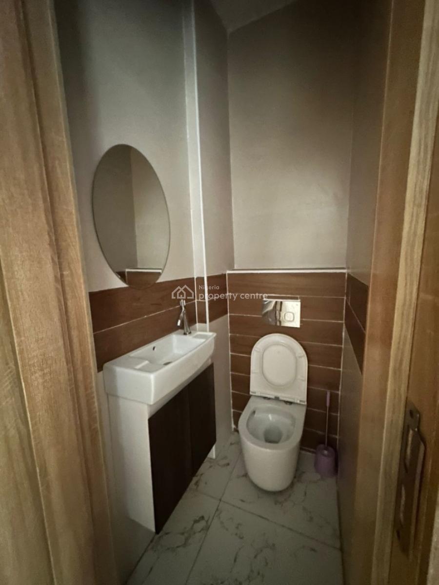 Good Deal  Fully Serviced 2 Bedroom Apartment, Chevron, Lekki, Lagos, Flat / Apartment for Sale