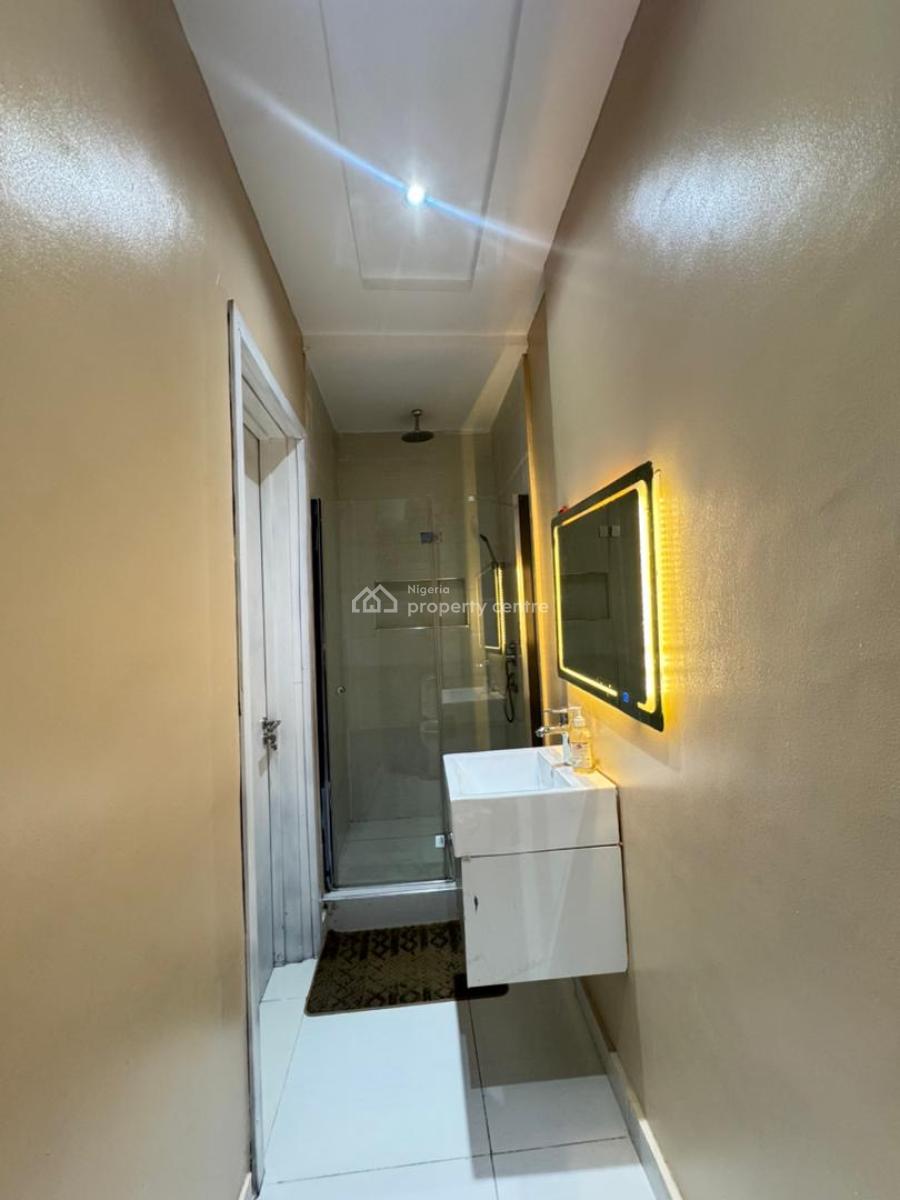 Two Bedroom Maisonette Apartment, Lekki Phase 1, Lekki, Lagos, Flat / Apartment Short Let