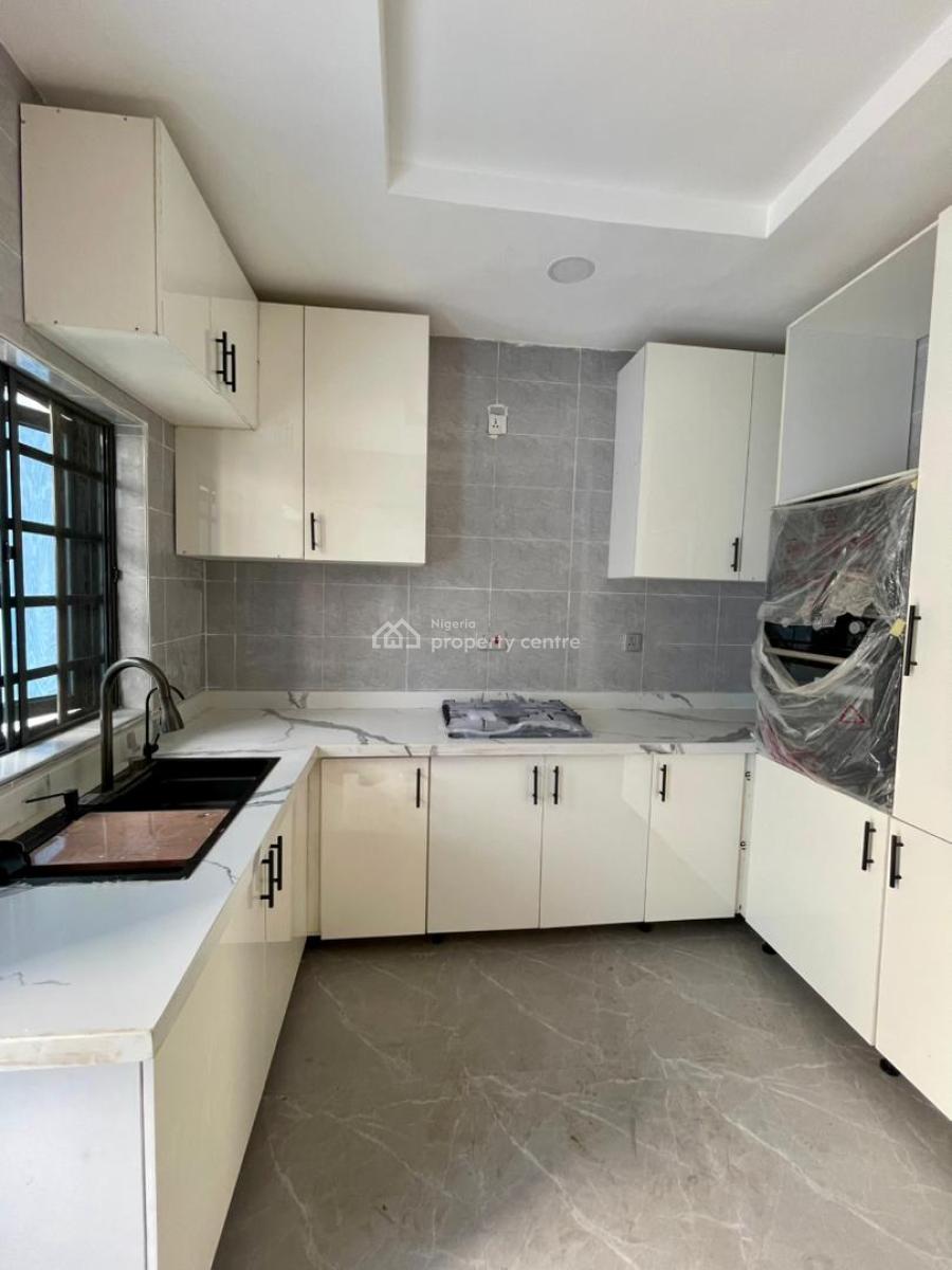 Newly Built Units of 2 Bedroom Flats, Riche Gardens Estate, Behind Foodco, Off Ringroad, Ibadan, Oyo, Flat / Apartment for Rent