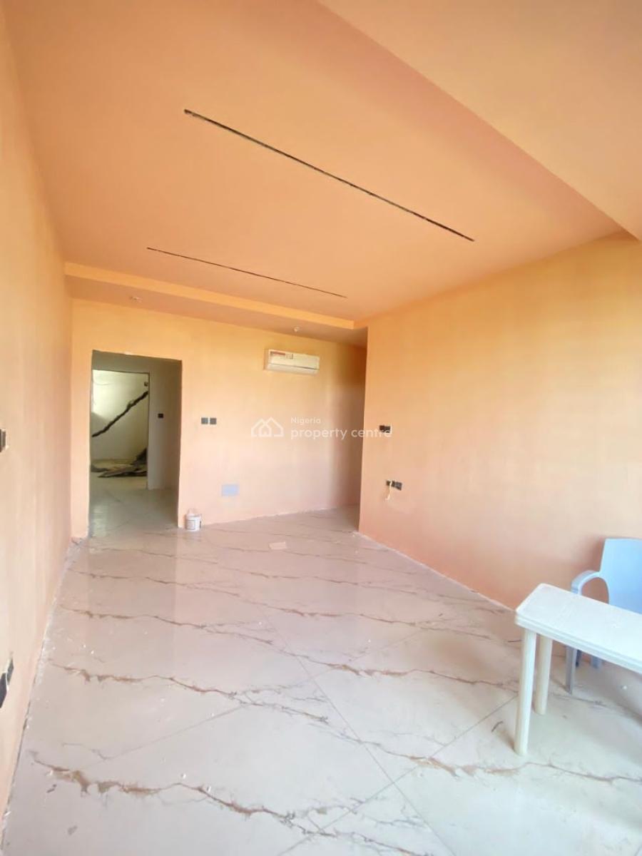 Exclusive 5bedroom Terrace with Bq in a Secure Estate, Ikate Right, Lekki, Lagos, Terraced Duplex for Sale