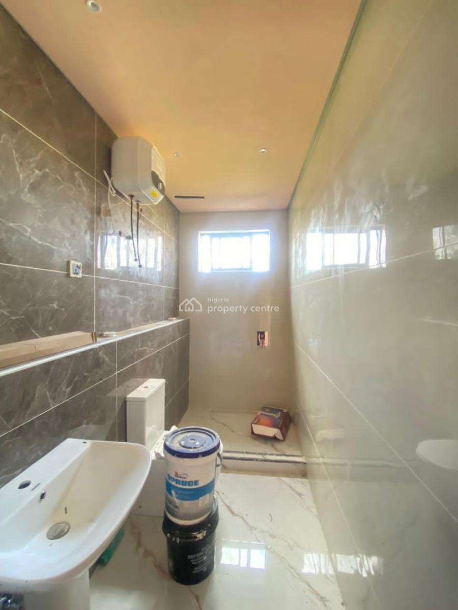 Exclusive 5bedroom Terrace with Bq in a Secure Estate, Ikate Right, Lekki, Lagos, Terraced Duplex for Sale