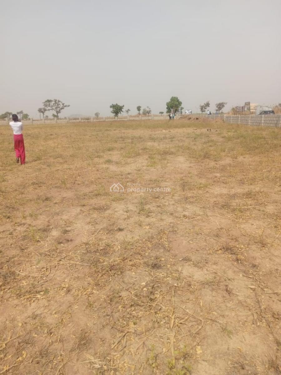 250sqm Estate Plot for 4-bedroom Terrace Duplex, Aristocrat Court, Pyakasa, Lugbe District, Abuja, Residential Land for Sale