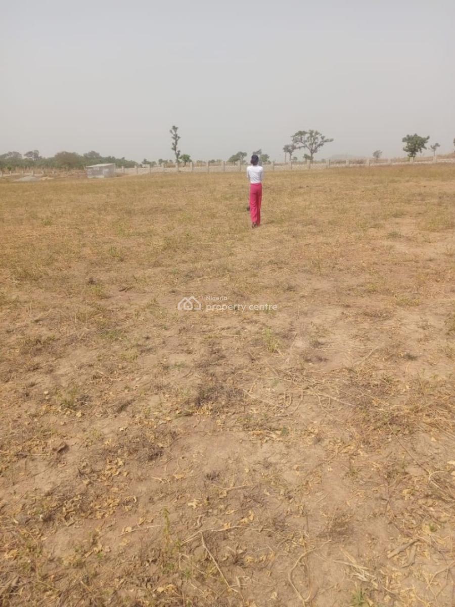 250sqm Estate Plot for 4-bedroom Terrace Duplex, Aristocrat Court, Pyakasa, Lugbe District, Abuja, Residential Land for Sale