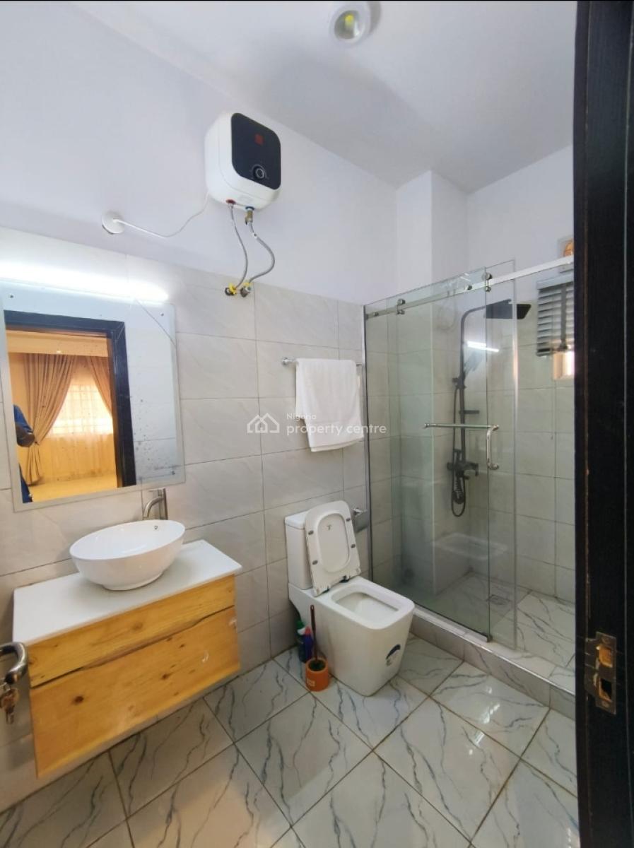 Massive & Well Furnished 3bed + Bq in a Serene Environment, Ikate, Lekki, Lagos, Flat / Apartment for Rent
