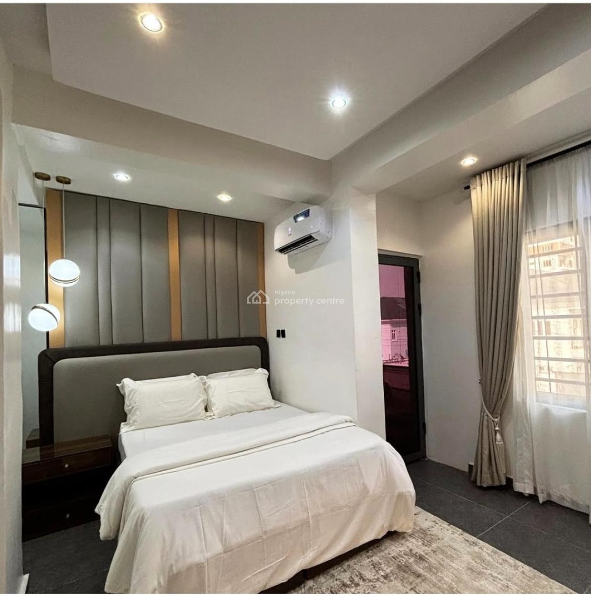 Exquisite 2-bedroom Apartment in Lekki Phase 1, Lekki Phase 1, Lekki, Lagos, Flat / Apartment Short Let