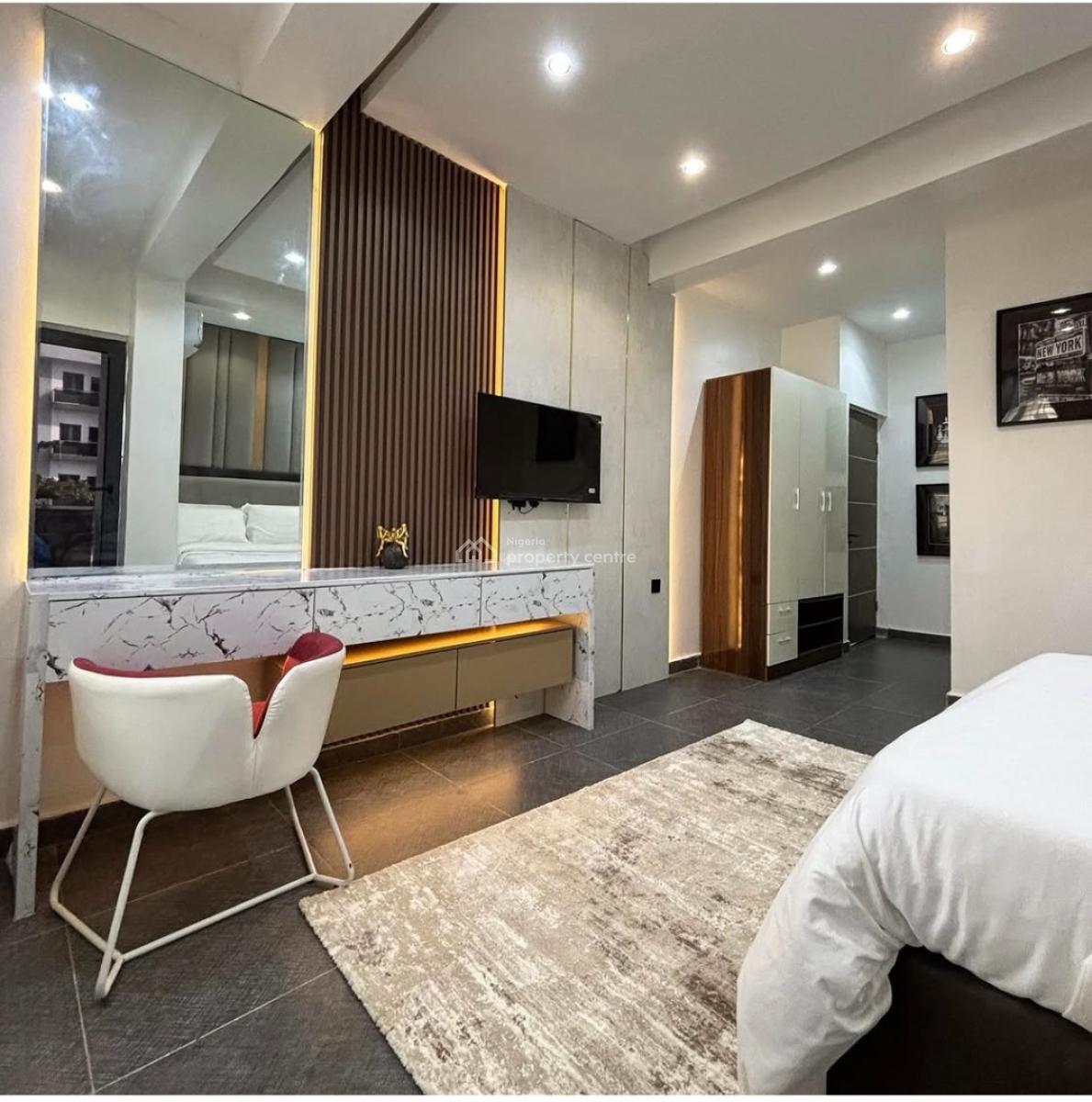 Exquisite 2-bedroom Apartment in Lekki Phase 1, Lekki Phase 1, Lekki, Lagos, Flat / Apartment Short Let