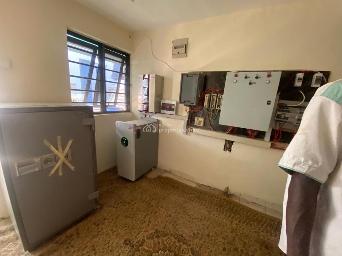 Furnished and Serviced 3 Bedroom, Along Jahi Road, Kado, Abuja, Detached Bungalow for Rent