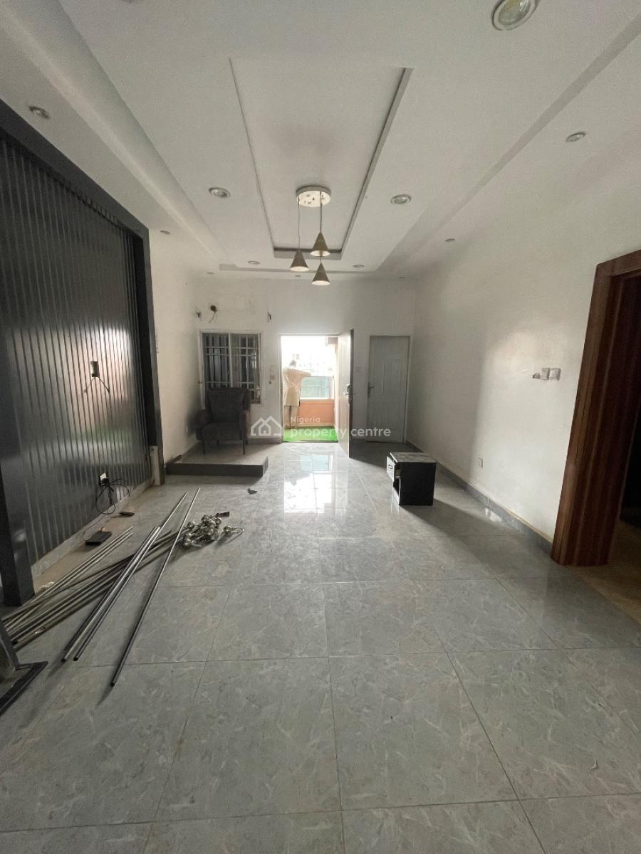 Nicely Built 3 Bedroom Flat with Swimming Pool, Katampe, Abuja, Flat / Apartment for Rent