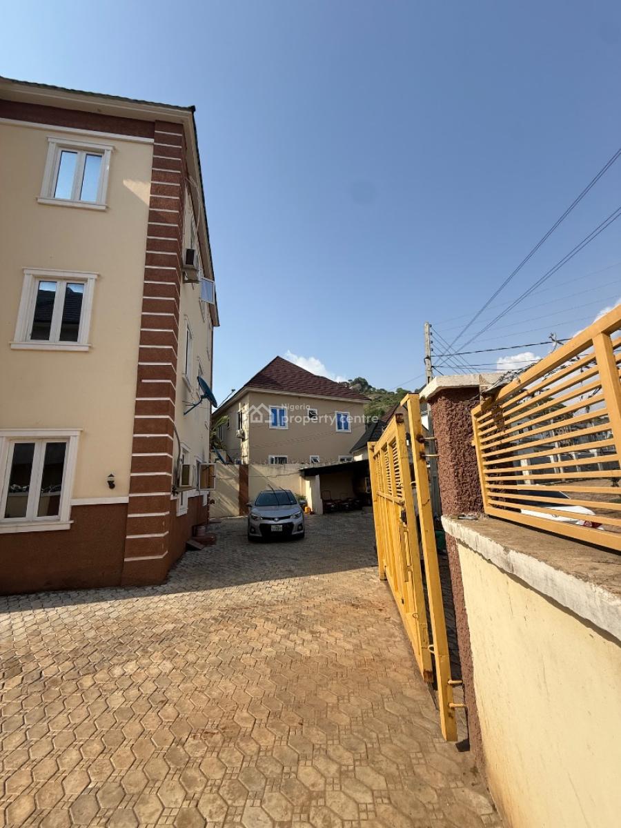 Tastefully Built Standard 2 Bedroom Apartment with Excellent Facilitie, Dawaki News Engineering, Dawaki, Gwarinpa, Abuja, Flat / Apartment for Rent