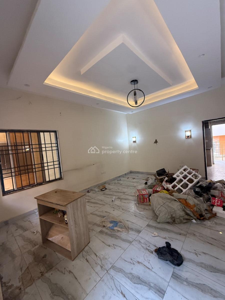 Tastefully Built Standard 2 Bedroom Apartment with Excellent Facilitie, Dawaki News Engineering, Dawaki, Gwarinpa, Abuja, Flat / Apartment for Rent