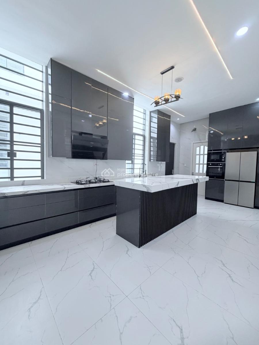 Own This Stunning 5 Bedroom Detached Duplex with Bq in The Heart of Le, Lekki, Lagos, Detached Duplex for Sale