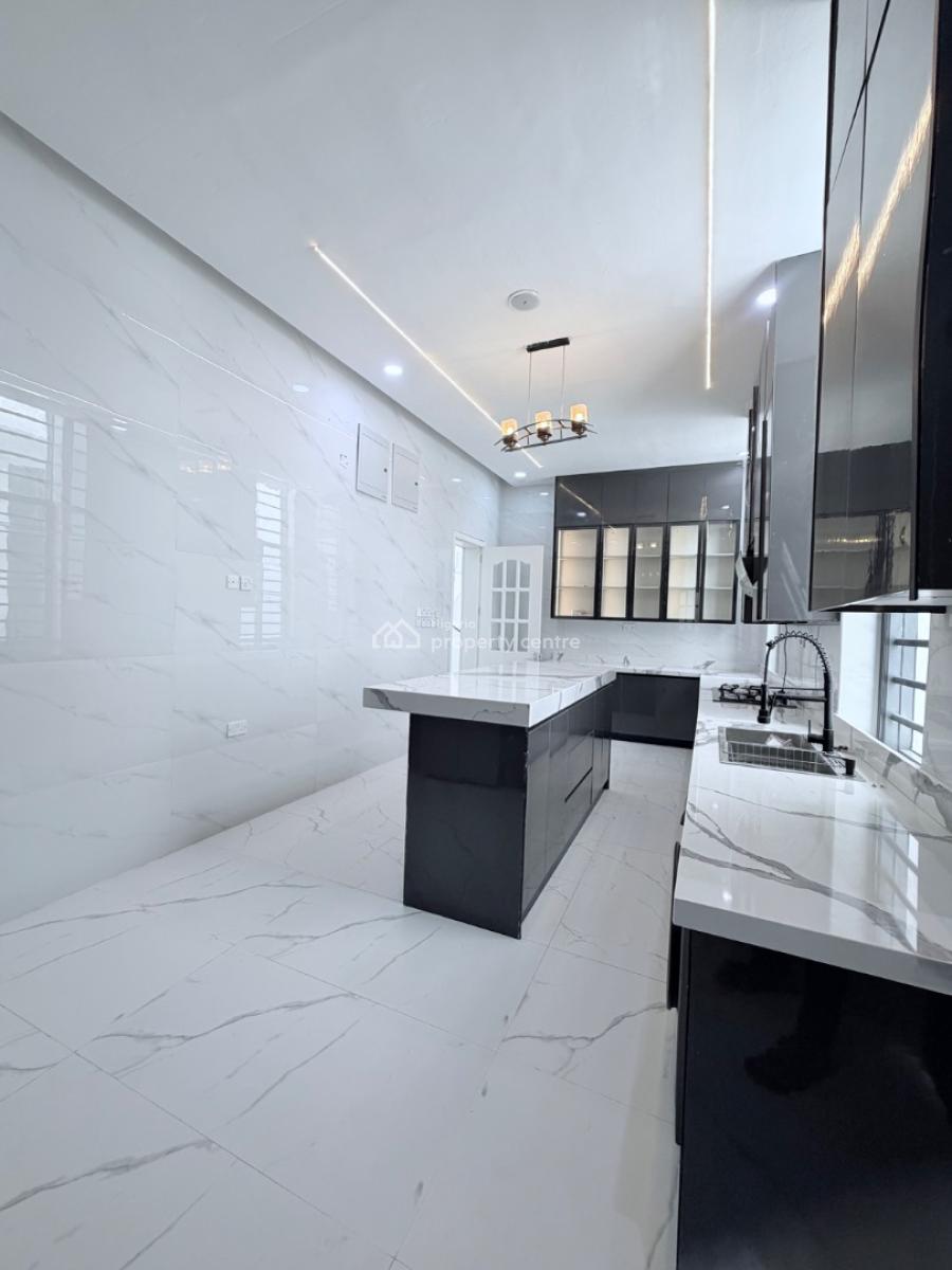 Own This Stunning 5 Bedroom Detached Duplex with Bq in The Heart of Le, Lekki, Lagos, Detached Duplex for Sale