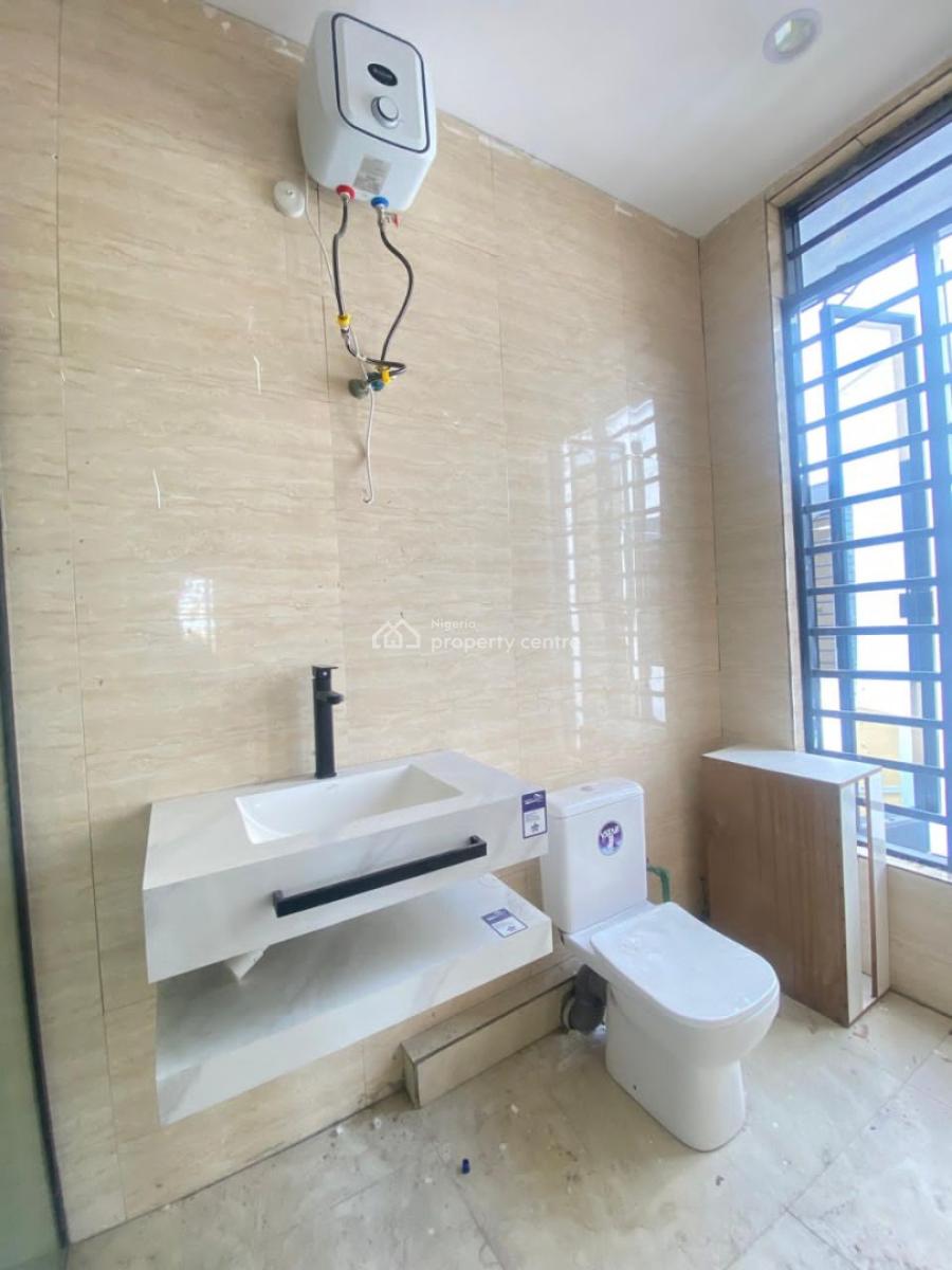 Exquisite 4bedroom Terrace Duplex in a Secure Estate, Ikate, Lekki, Lagos, Terraced Duplex for Sale