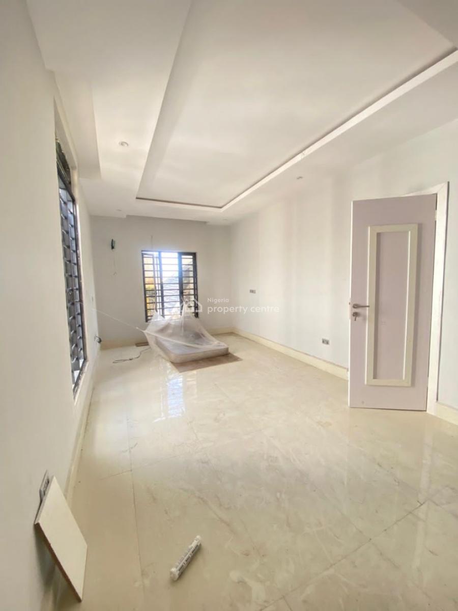 Exquisite 4bedroom Terrace Duplex in a Secure Estate, Ikate, Lekki, Lagos, Terraced Duplex for Sale