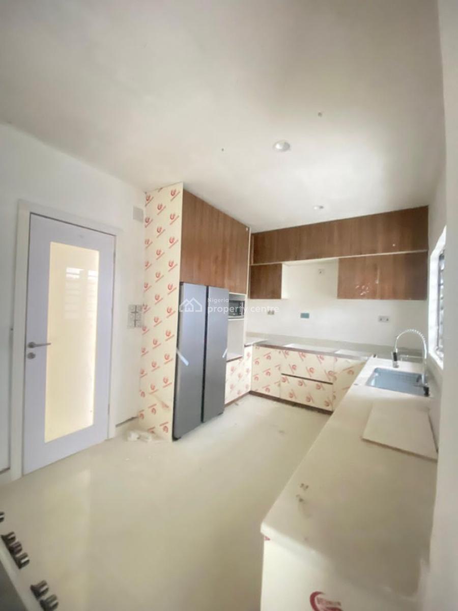 Exquisite 4bedroom Terrace Duplex in a Secure Estate, Ikate, Lekki, Lagos, Terraced Duplex for Sale