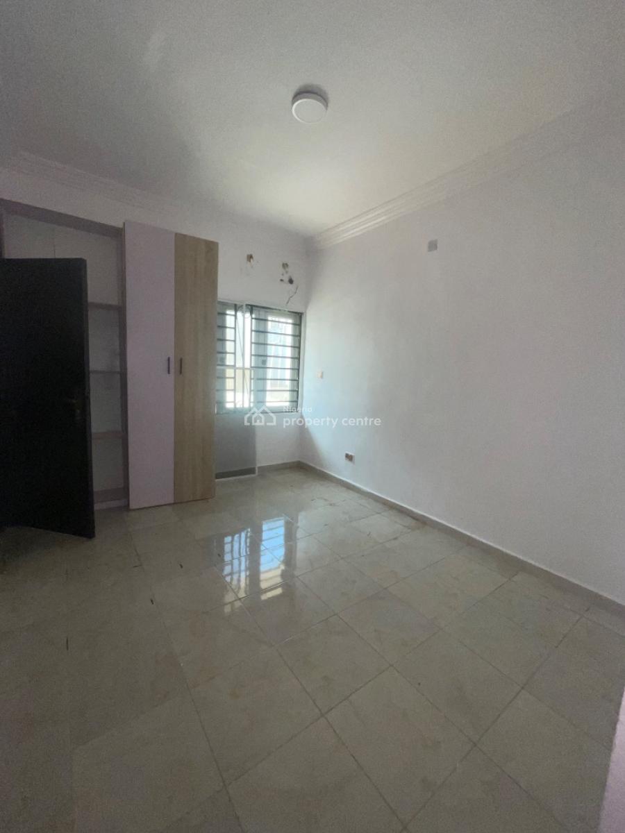 a Spacious Room and Parlor, Paradise Estate Chevron Alternative Road, Lekki, Lagos, Mini Flat (room and Parlour) for Rent