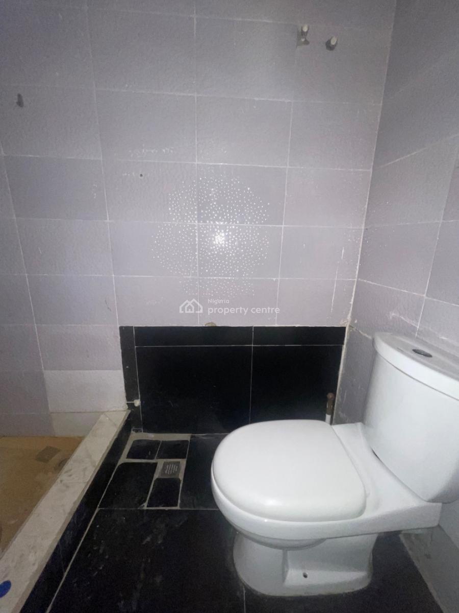 a Spacious Room and Parlor, Paradise Estate Chevron Alternative Road, Lekki, Lagos, Mini Flat (room and Parlour) for Rent
