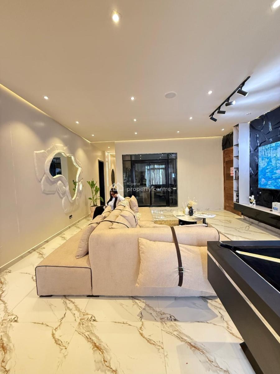 Luxury 3 Bedroom Penthouse with Private Cinema, Ps5 and Pool, Ikate, Lekki, Lagos, Flat / Apartment Short Let