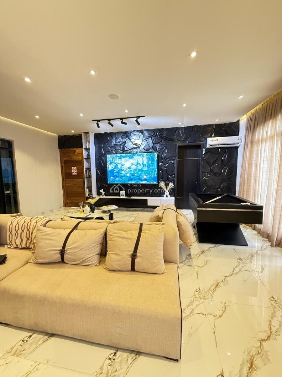 Luxury 3 Bedroom Penthouse with Private Cinema, Ps5 and Pool, Ikate, Lekki, Lagos, Flat / Apartment Short Let