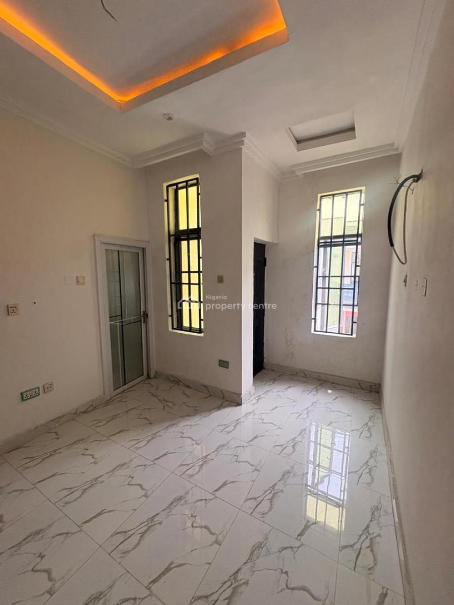 2 Bedroom Apartment, Badore, Ajah, Lagos, Flat / Apartment for Rent
