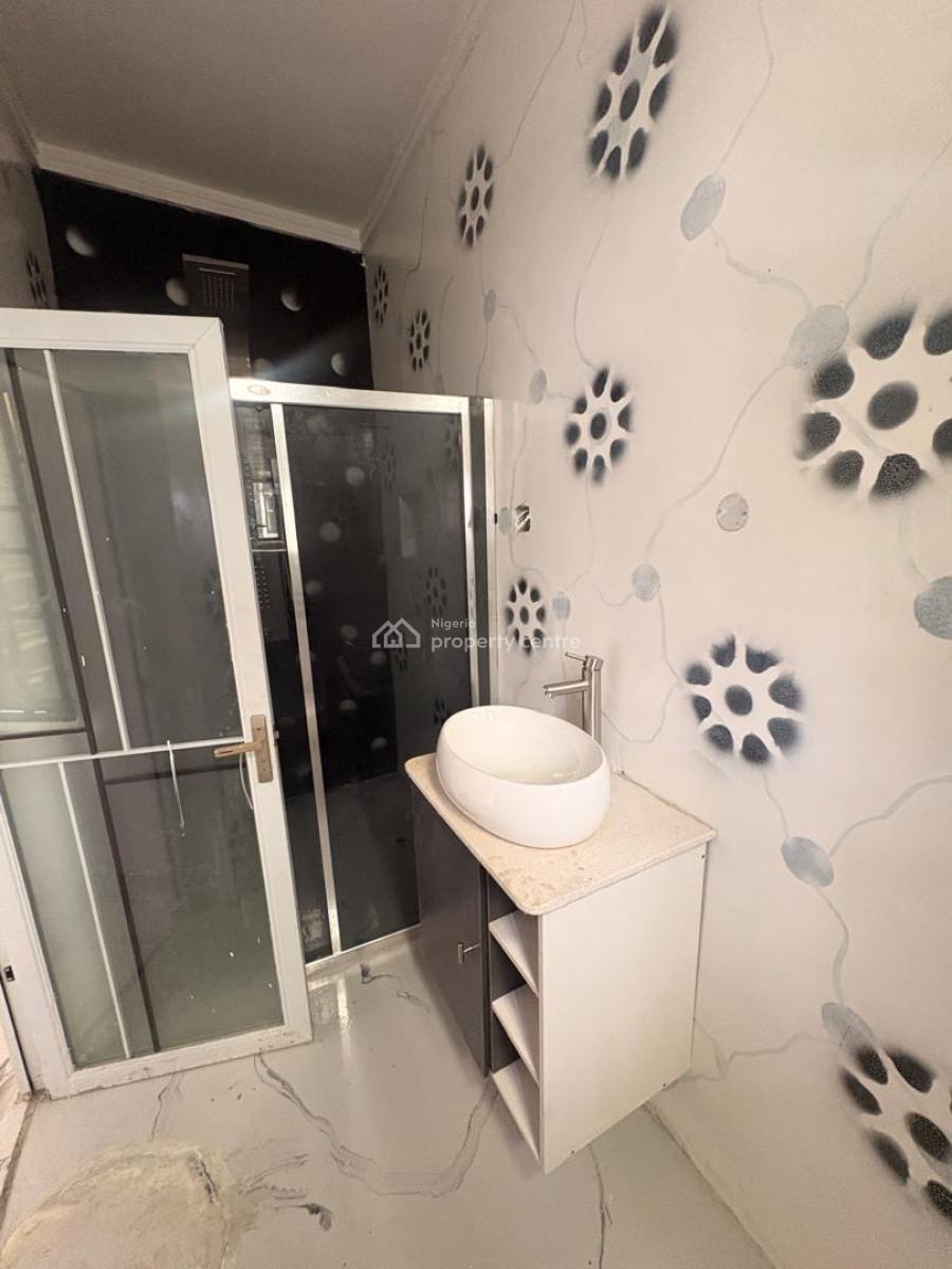 2 Bedroom Apartment, Badore, Ajah, Lagos, Flat / Apartment for Rent