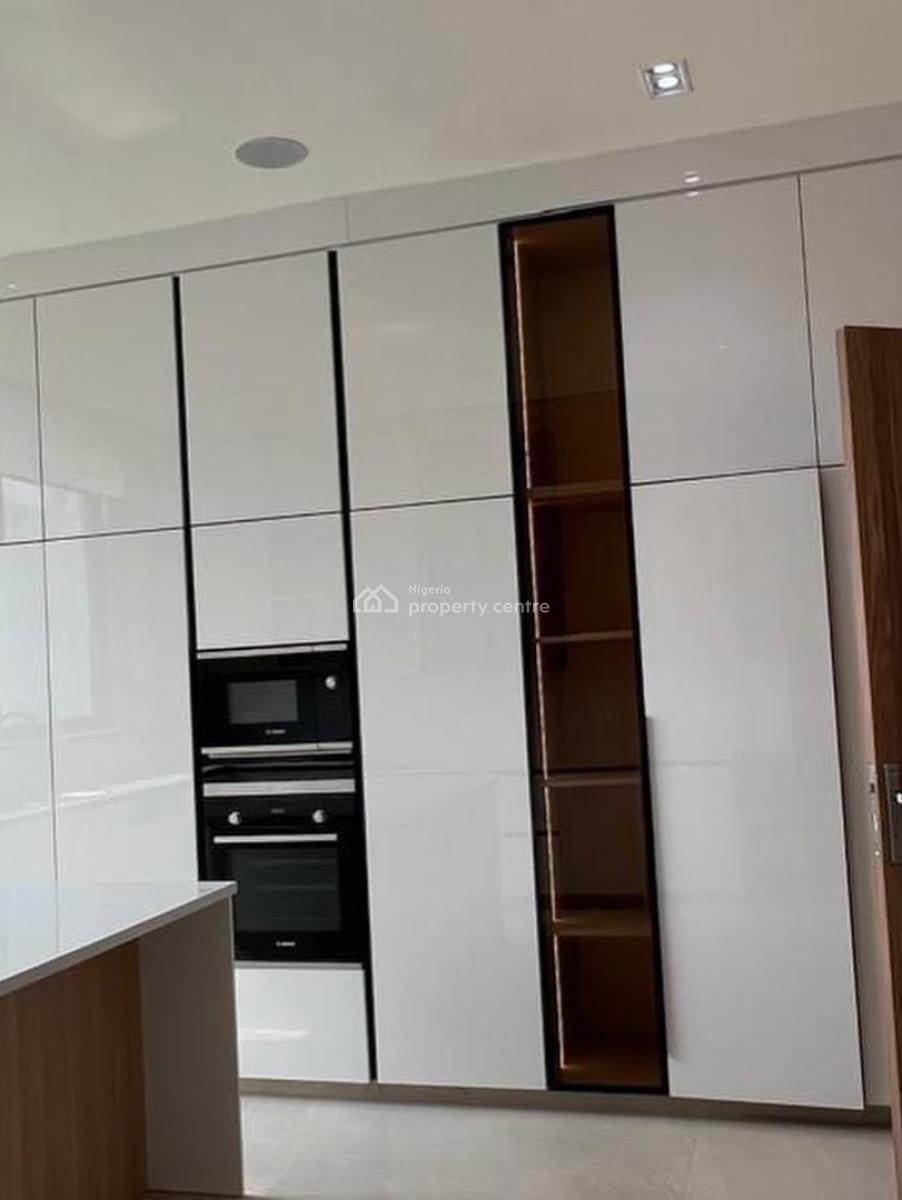 Massive 3 Bedroom Apartment with Bq, Gym and Elevator, Banana Island, Ikoyi, Lagos, Flat / Apartment for Rent