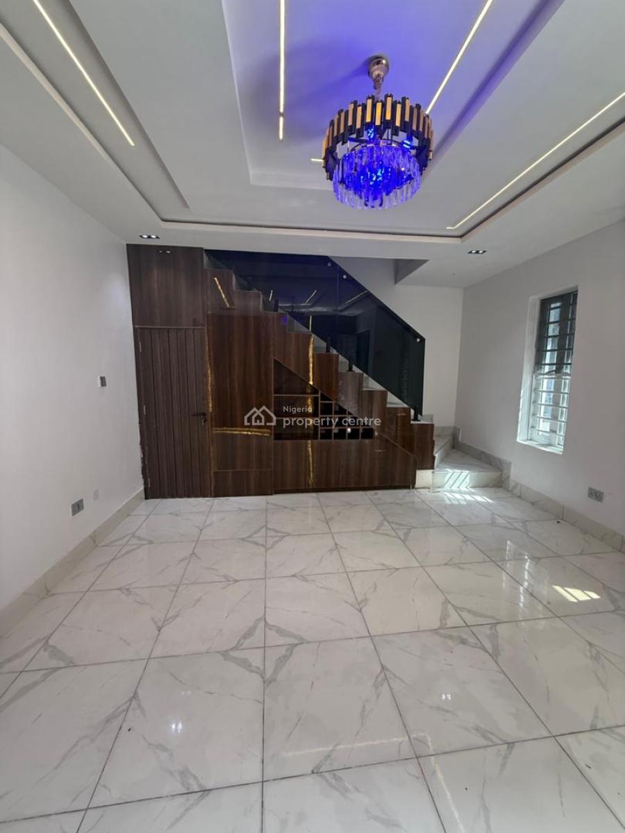 4 Bedroom Townhouse, Lekki, Lagos, House for Sale