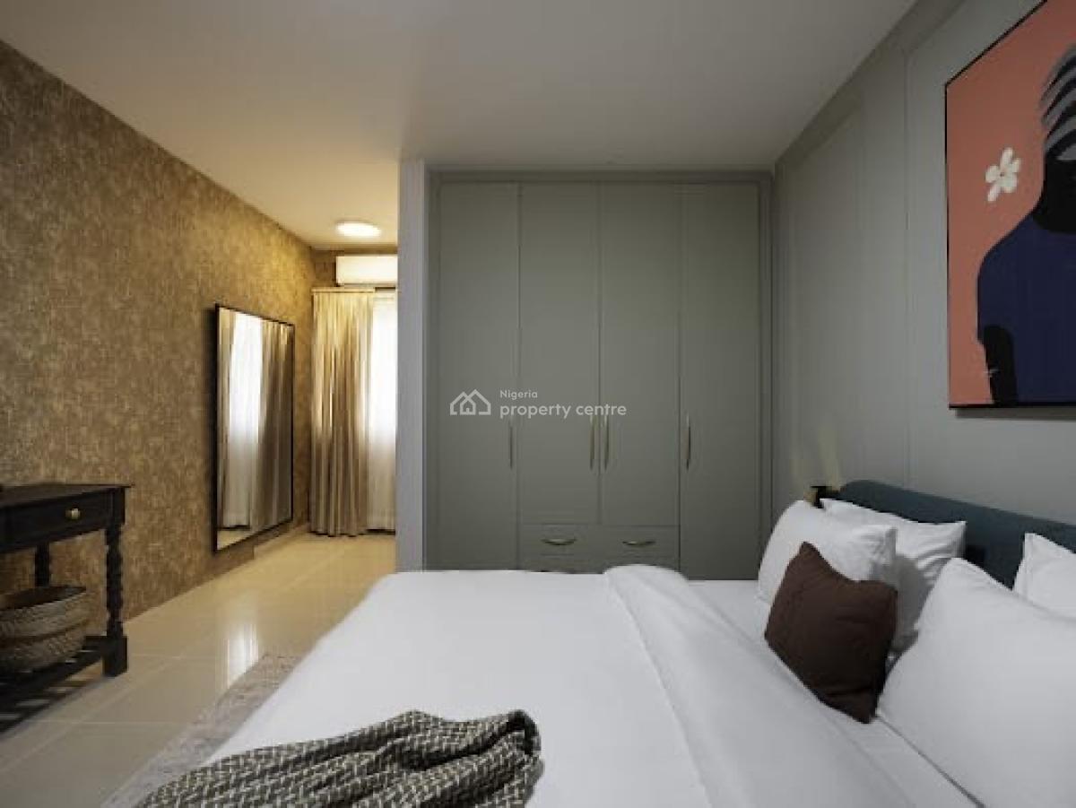 City View Luxury 3 Bedrooms Apartment with Pool, Gerald Road, Ikoyi, Lagos, Flat / Apartment Short Let