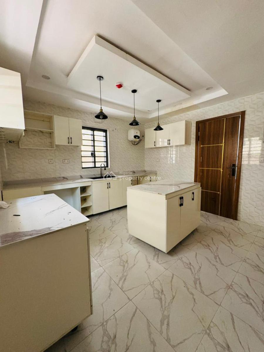 Top-notch 5 Bedroom Detached Duplex with Bq and Premium Features, Omole Phase 1, Ikeja, Lagos, Detached Duplex for Sale