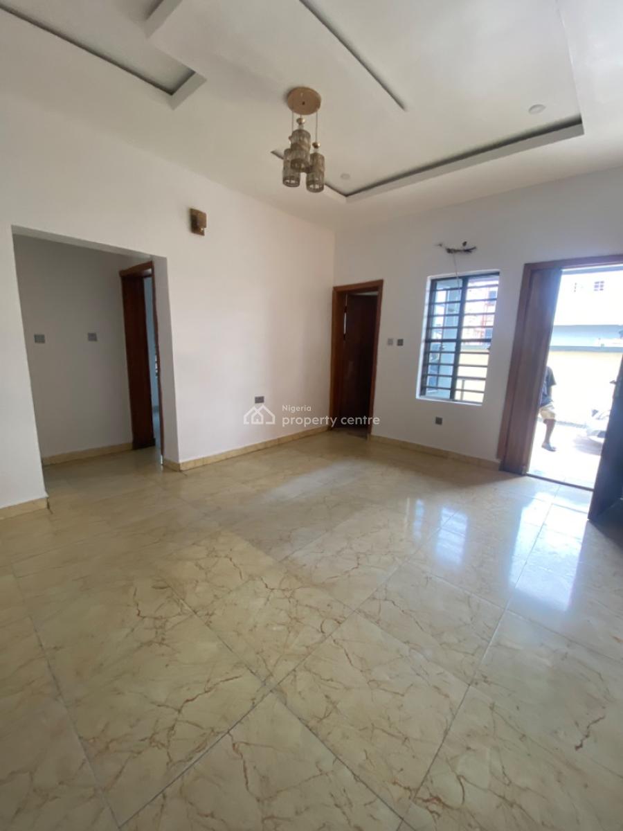 Spacious 2 Bedrooms Flats Downstairs, Sangotedo Ajah ,lagos, Sangotedo, Ajah, Lagos, Flat / Apartment for Rent