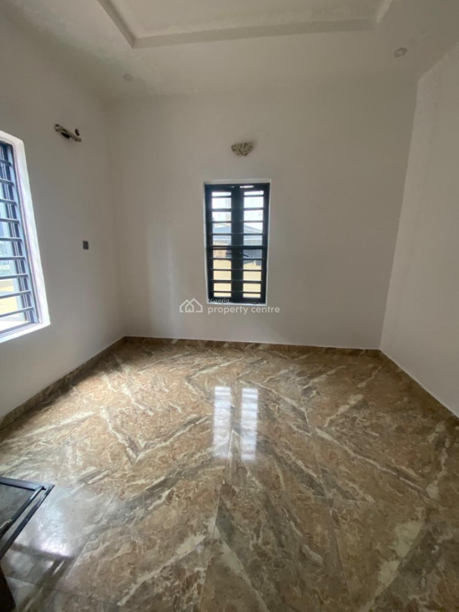 Spacious 2 Bedrooms Flats Downstairs, Sangotedo Ajah ,lagos, Sangotedo, Ajah, Lagos, Flat / Apartment for Rent