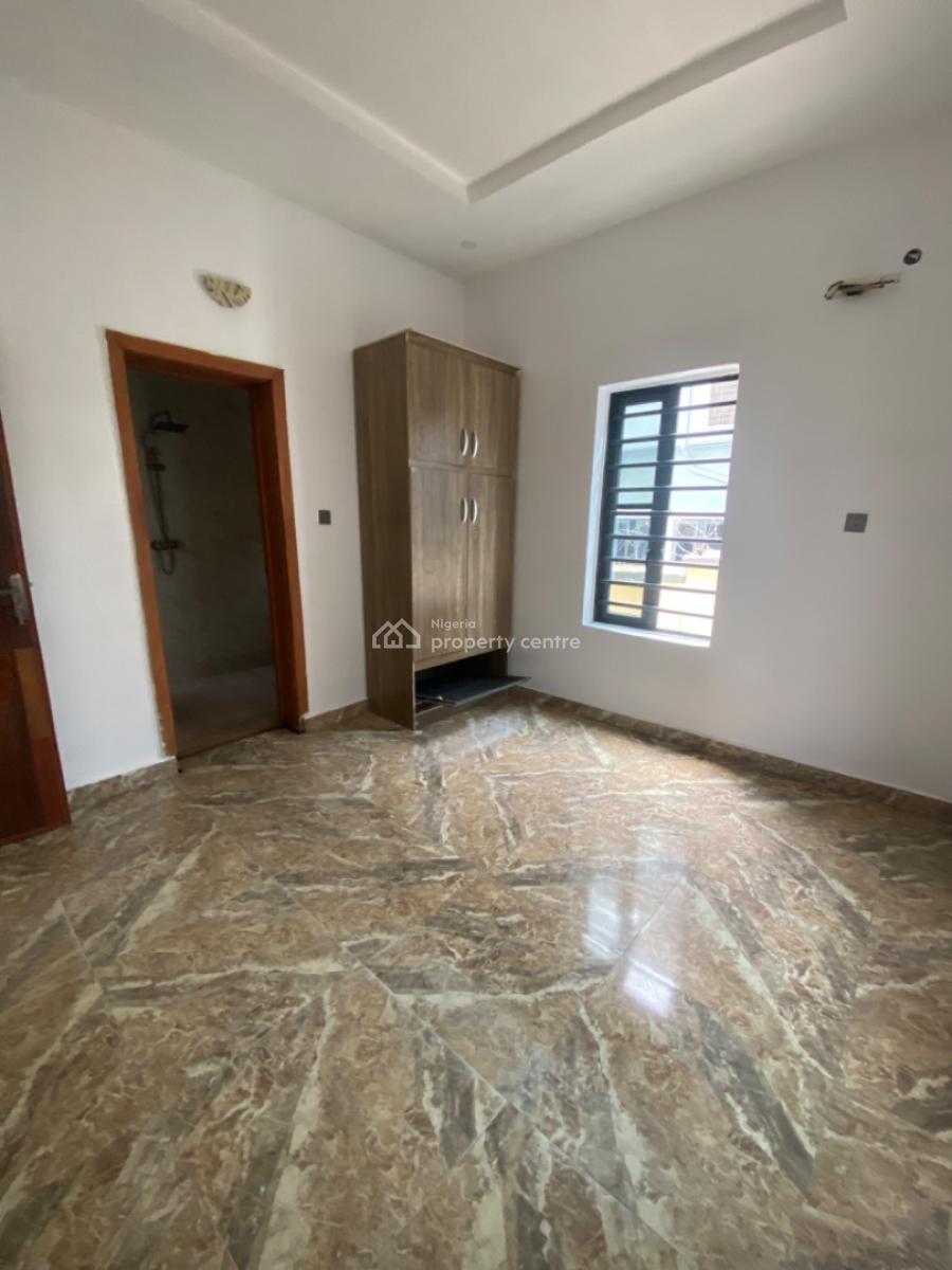Spacious 2 Bedrooms Flats Downstairs, Sangotedo Ajah ,lagos, Sangotedo, Ajah, Lagos, Flat / Apartment for Rent