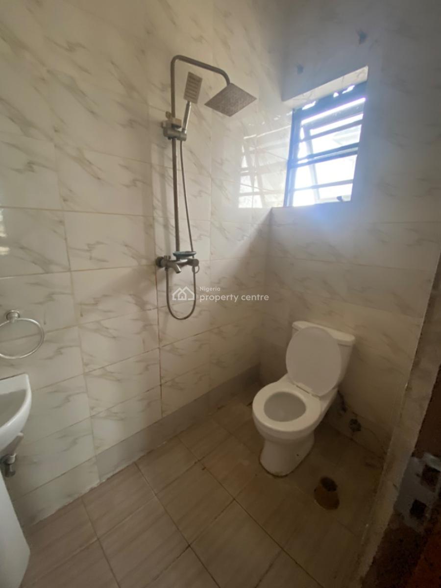 Spacious 2 Bedrooms Flats Downstairs, Sangotedo Ajah ,lagos, Sangotedo, Ajah, Lagos, Flat / Apartment for Rent