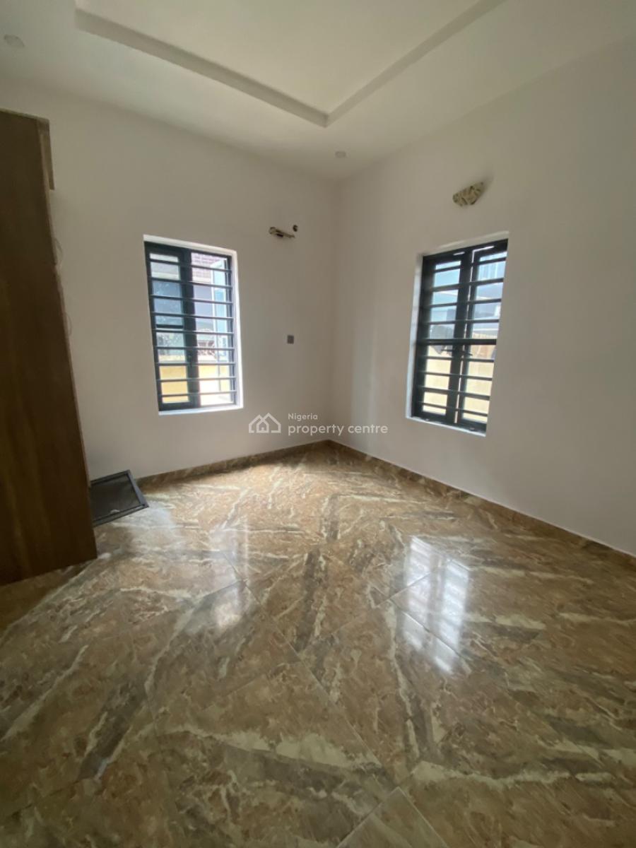 Spacious 2 Bedrooms Flats Downstairs, Sangotedo Ajah ,lagos, Sangotedo, Ajah, Lagos, Flat / Apartment for Rent