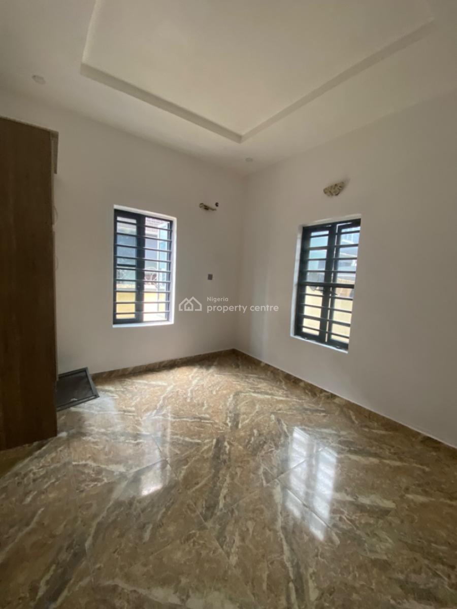 Spacious 2 Bedrooms Flats Downstairs, Sangotedo Ajah ,lagos, Sangotedo, Ajah, Lagos, Flat / Apartment for Rent