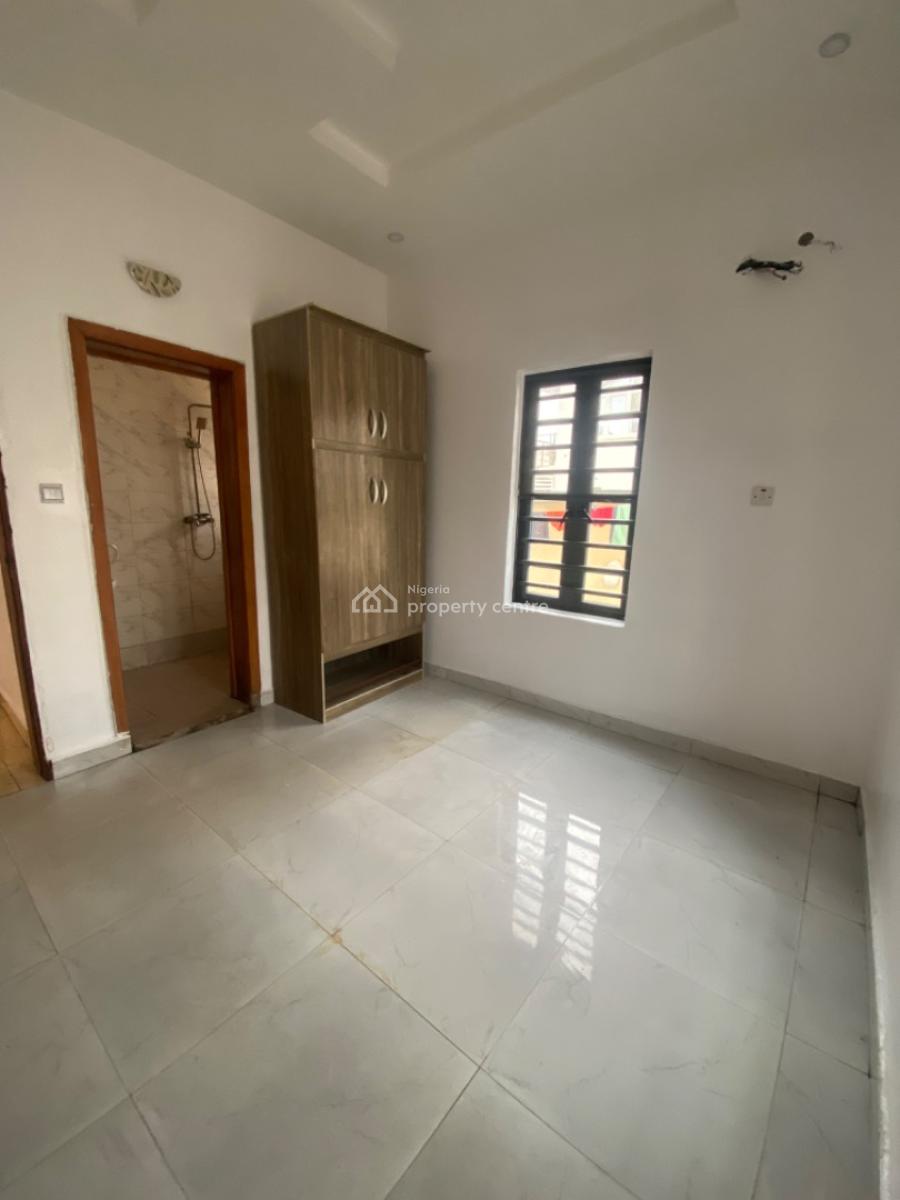 Spacious 2 Bedrooms Flats Downstairs, Sangotedo Ajah ,lagos, Sangotedo, Ajah, Lagos, Flat / Apartment for Rent
