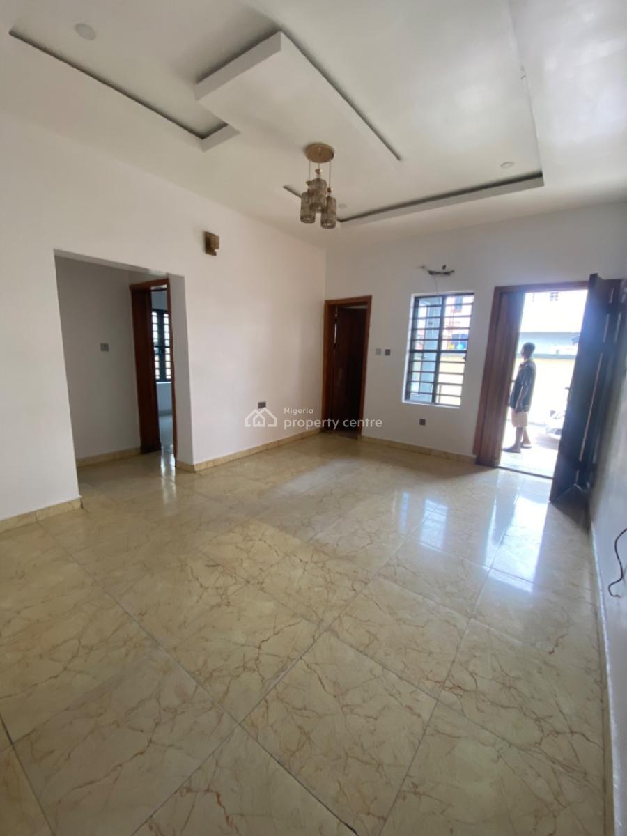 Spacious 2 Bedrooms Flats Downstairs, Sangotedo Ajah ,lagos, Sangotedo, Ajah, Lagos, Flat / Apartment for Rent