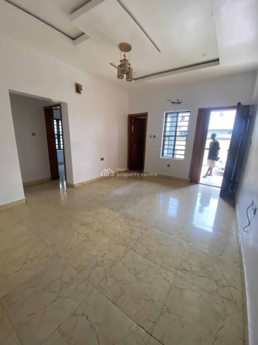 Spacious 2 Bedrooms Flats Downstairs, Sangotedo Ajah ,lagos, Sangotedo, Ajah, Lagos, Flat / Apartment for Rent