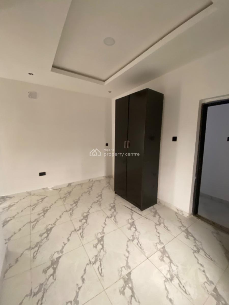 Spacious 3 Bedrooms Semi Detached Duplex/self Compound, Gated Estate,easy Access to The Shoprite, Sangotedo, Ajah, Lagos, Semi-detached Duplex for Sale