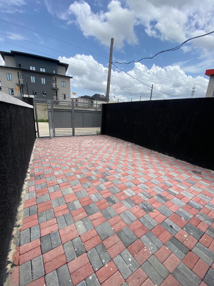 Spacious 3 Bedrooms Semi Detached Duplex/self Compound, Gated Estate,easy Access to The Shoprite, Sangotedo, Ajah, Lagos, Semi-detached Duplex for Sale