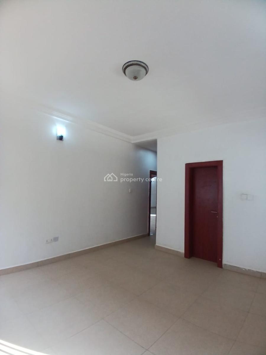 Spacious and Sharp 3 Bedroom Flat, Asokoro District, Abuja, Flat / Apartment for Rent